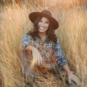 Meet your Posher, Jennifer